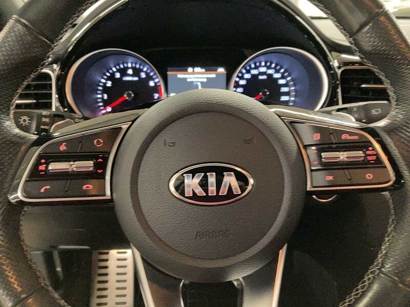 Kia pro_cee'd GT Line 1.4 T-GDI DCT7 / Navi