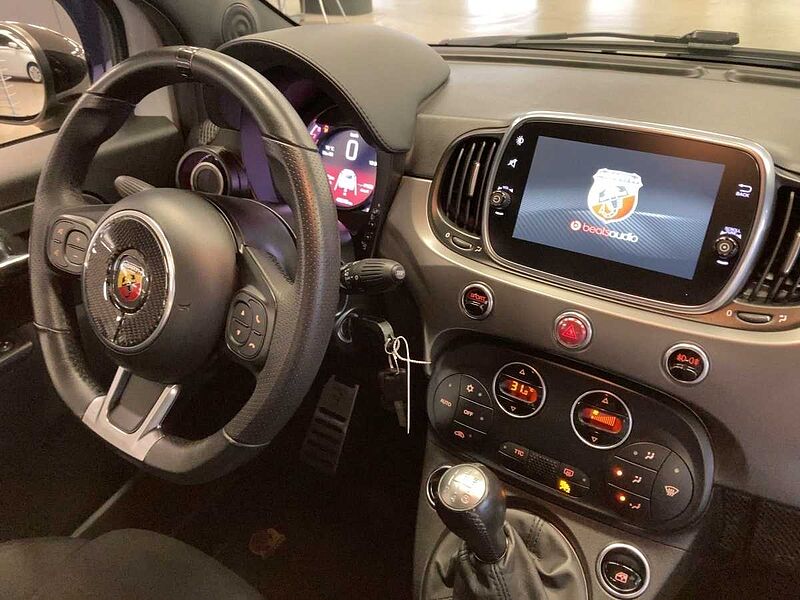 Abarth 595 Pista 2.0 1.4 T-Jet 11