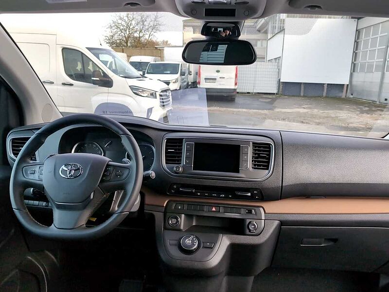 Toyota Proace Crosscamp 2.0D/AHK