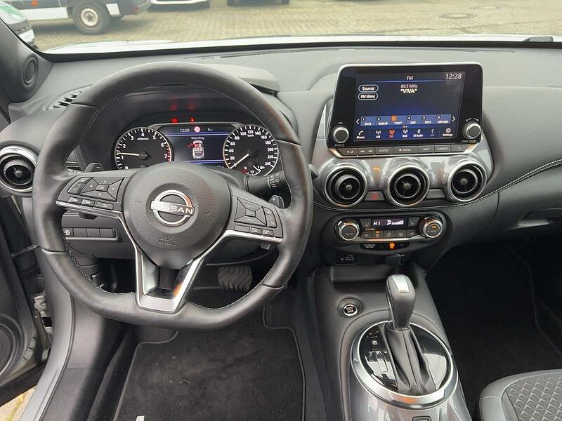 Nissan Juke N-Connecta DIG-T DCT7+Navi